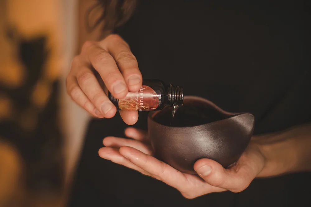 oil pot small.jpg