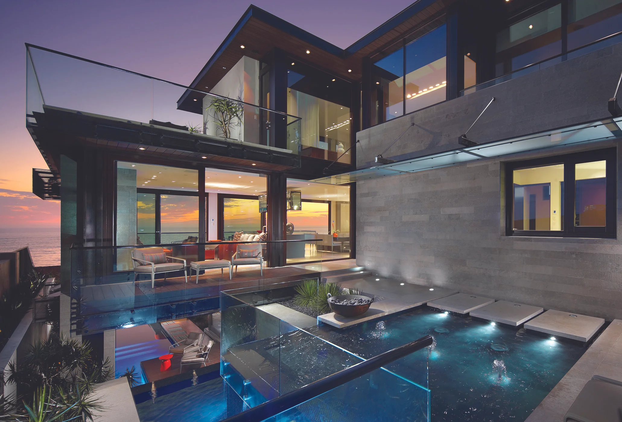 PHOTOGRAPHY BY TONY FLOREZ AND COURTESY OF HORST ARCHITECTS