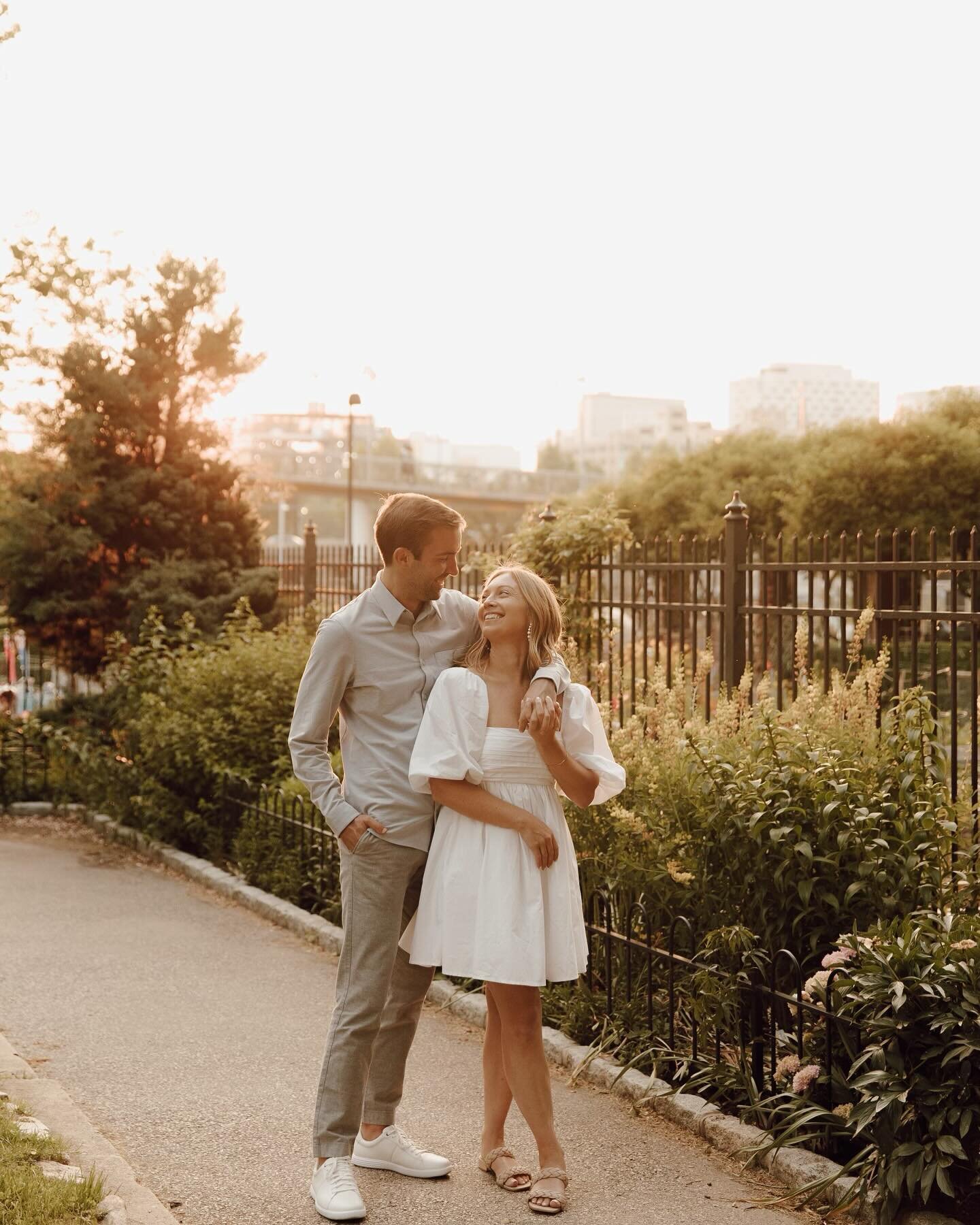 It&rsquo;s a @merrybymia wedding week! Michelle &amp; Kevin&rsquo;s wedding is our final wedding of the year and what a special note to end on! 📸: @mikaelahopephoto 
.
.
.
#wedding #weddingday #weddings #winterwedding #audreysfarmhouse #dayofcoordin