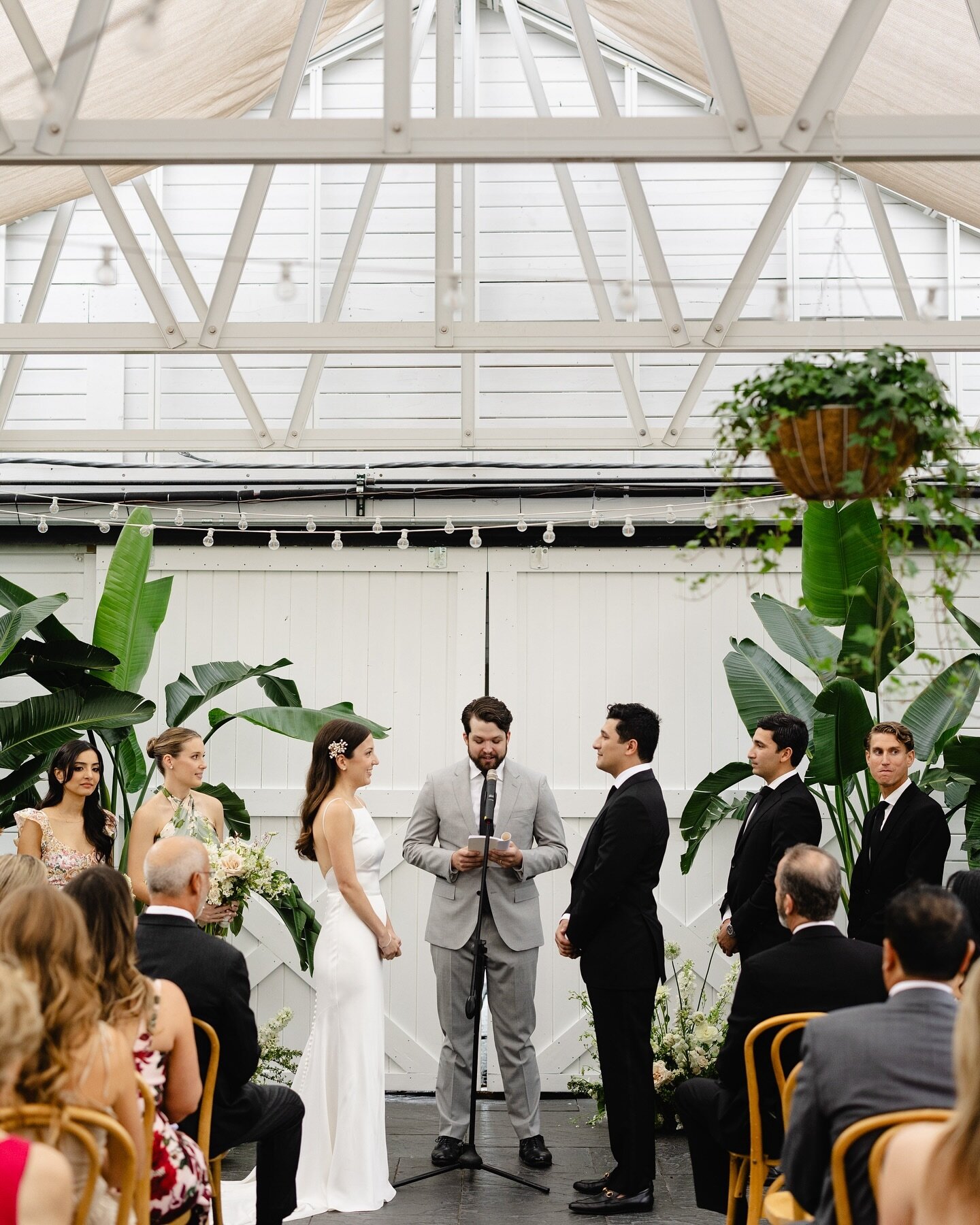 Happy Valentine&rsquo;s Day! 💖 📸: @savannasturkiephoto 
.
.
.
#wedding #weddingday #audreysfarmhouse #weddingcoordinator #eventplan #weddingplanner #bridetobe #engaged #valentinesday