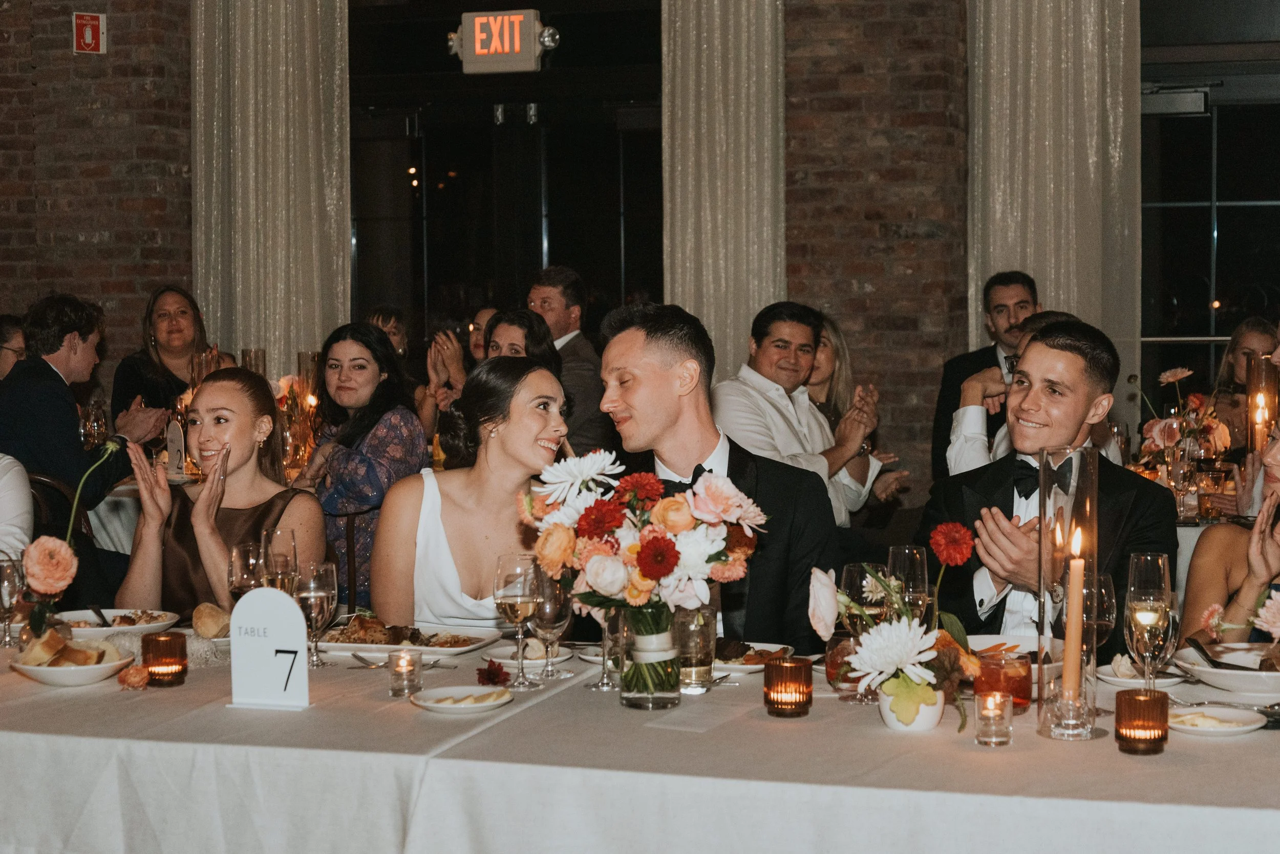 SARAH-SPENCER-FALL-WEDDING-AT-THE-ROUNDHOUSE_PHOTOS_BY_MARIA_B_LUNG_0822.jpg