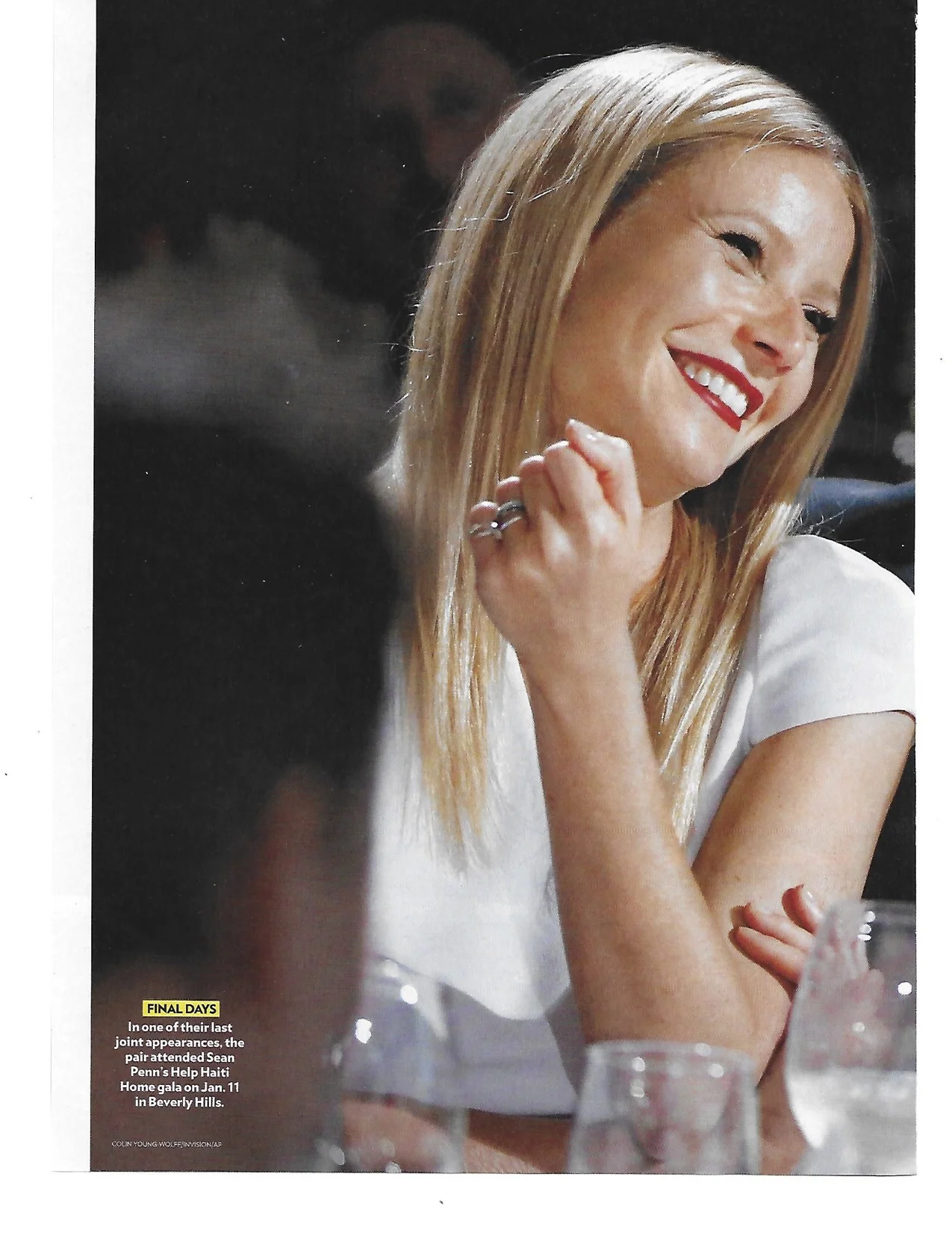PEOPLE -- GWYNETH PALTROW UNCOUPLING2.jpg