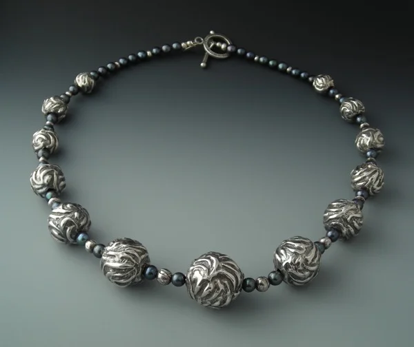 "Profundo" necklace, 2007