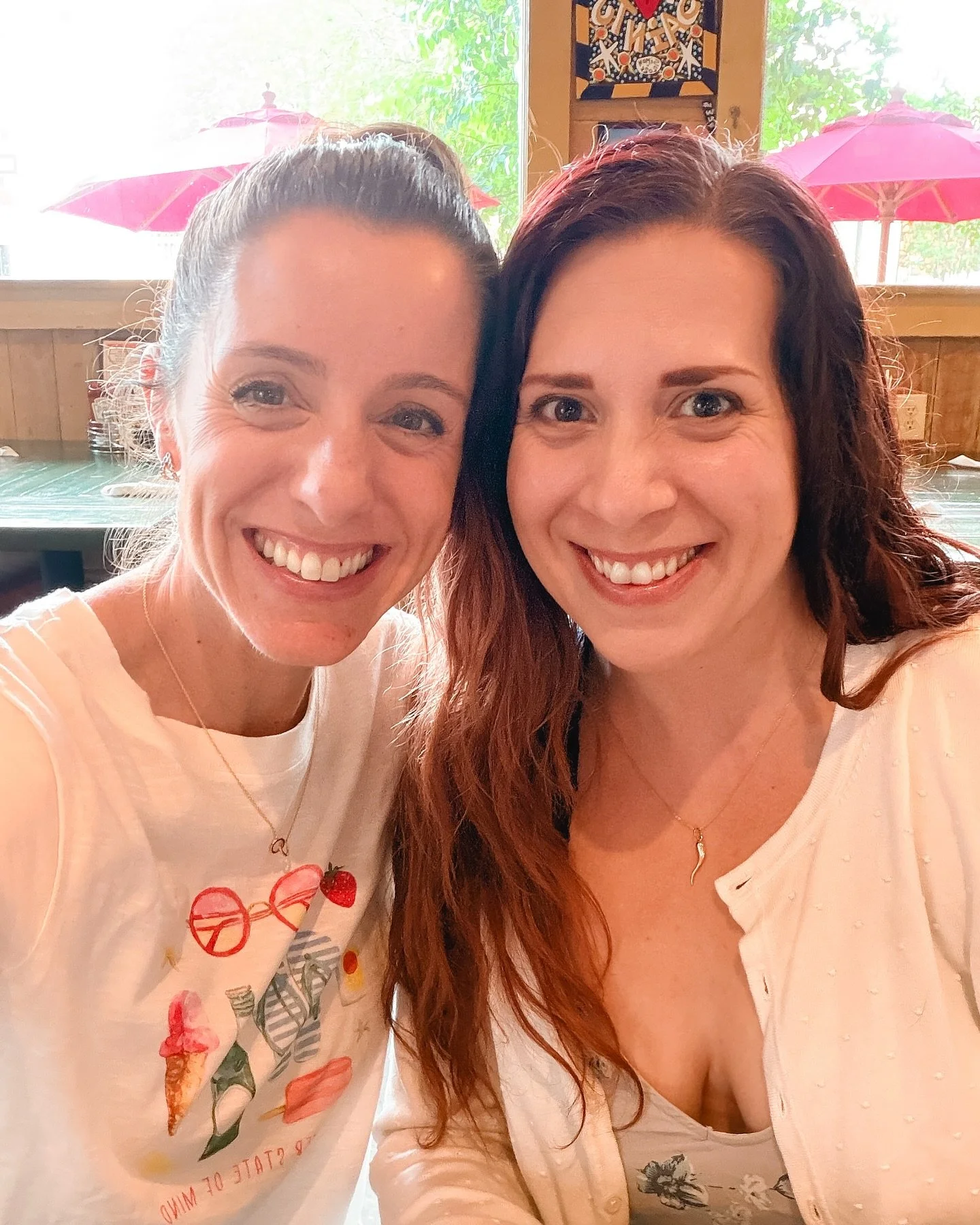 Didn&rsquo;t include this part of our trip in yesterday&rsquo;s caption because it deserved its own&hellip;

Finally met this amazing human IN PERSON after 2+ years of weekly Zoom calls! 🙌

And if you don&rsquo;t know who this person is &ndash; you 