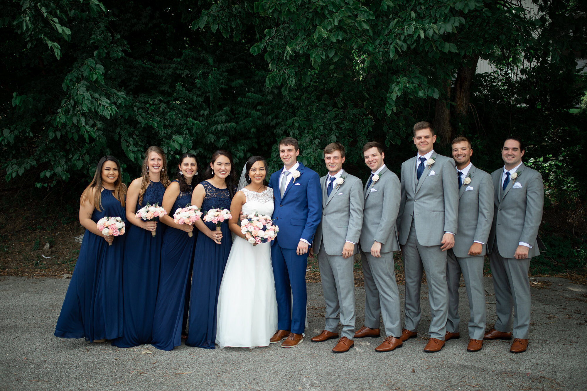 2019_TeresaDakota_WEDDINGPARTY_PF-7711.jpg