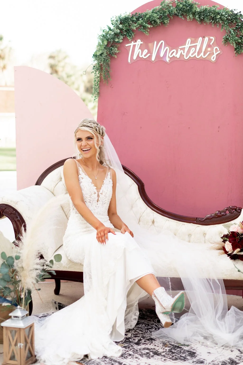 Dreamy Feminine Boho Wedding at Bella Cosa Lakeside Event Venue, Lake Wales, Florida