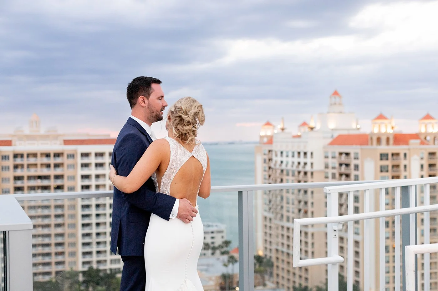 2022_JenniferMichael_BRIDALPORTRAITS_PF-6499.JPG