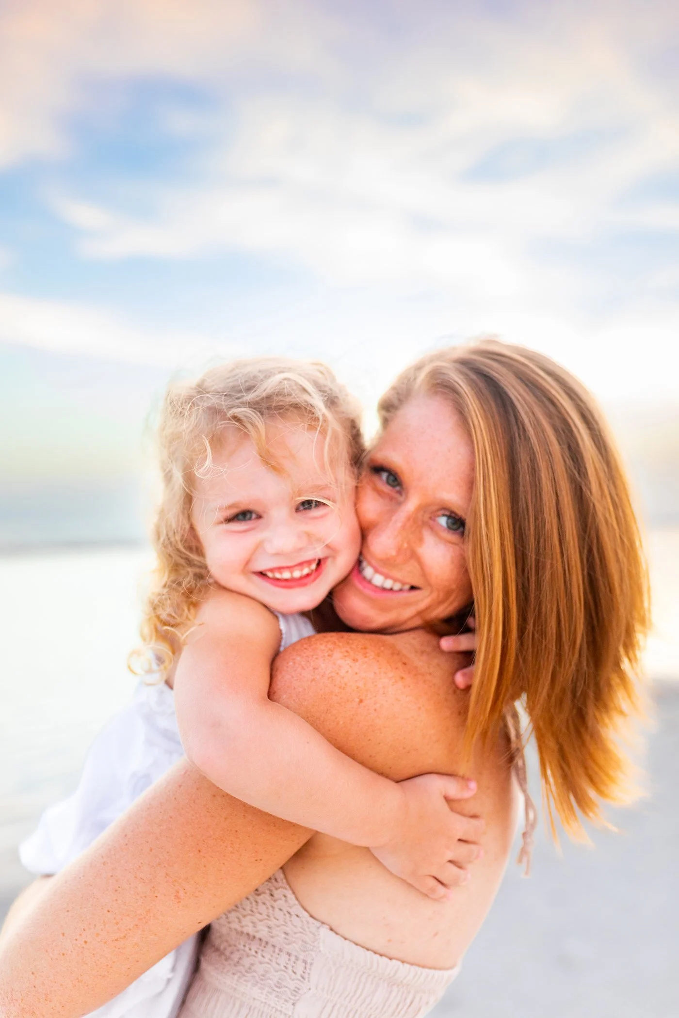 Dreamy Family Sunset Session on Siesta Key Beach, Florida
