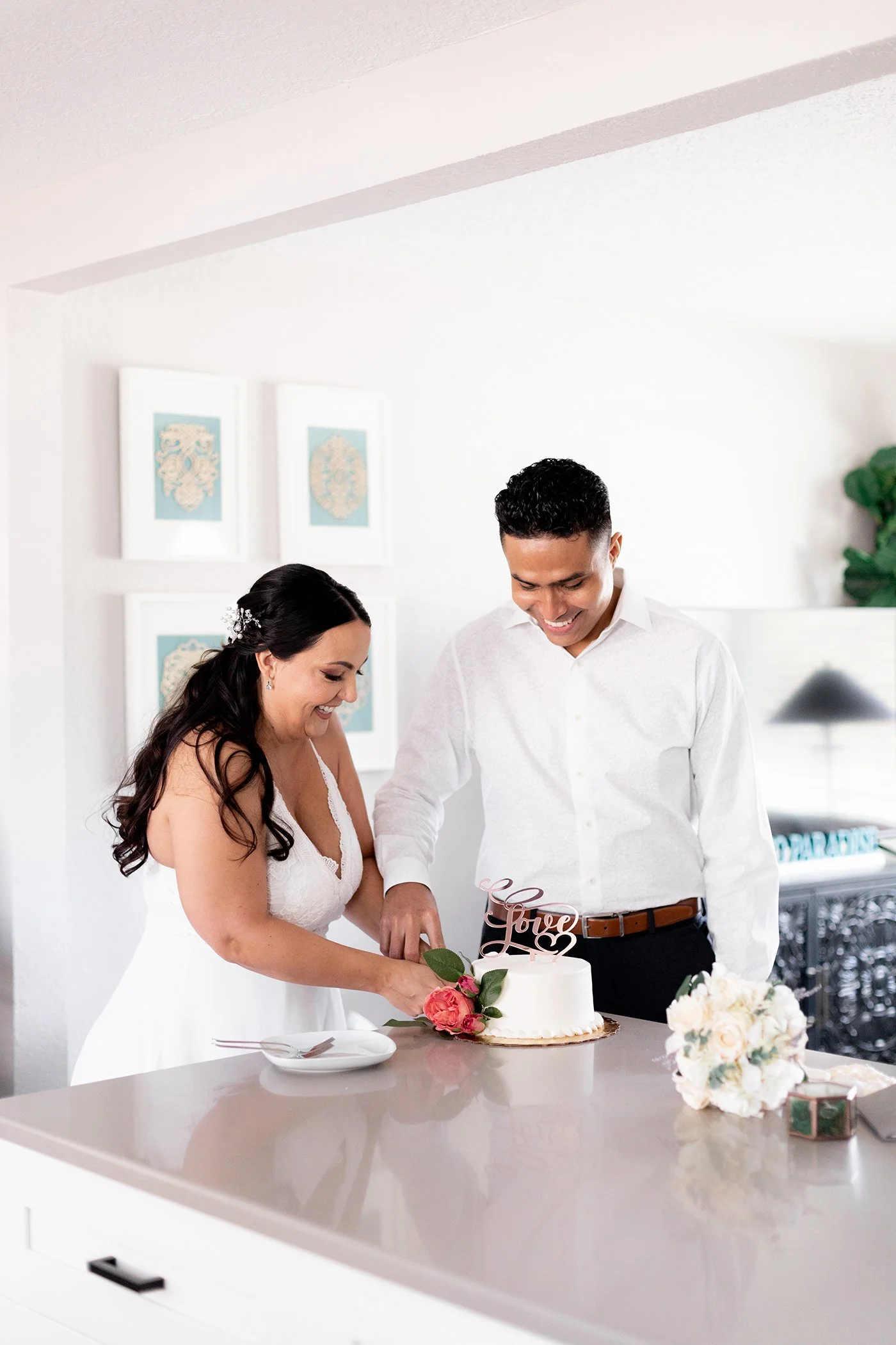 2022_EricaJonatan_CAKECUTTING_PF-4317.JPG