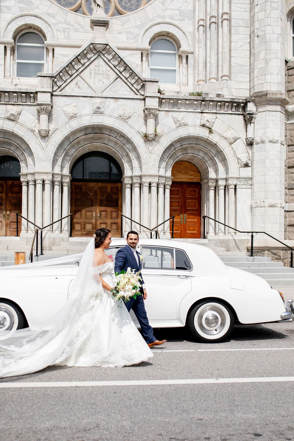 Blush &amp; Navy Blue Traditional Catholic Wedding at Sacred Heart Catholic Church in Tampa, Florida