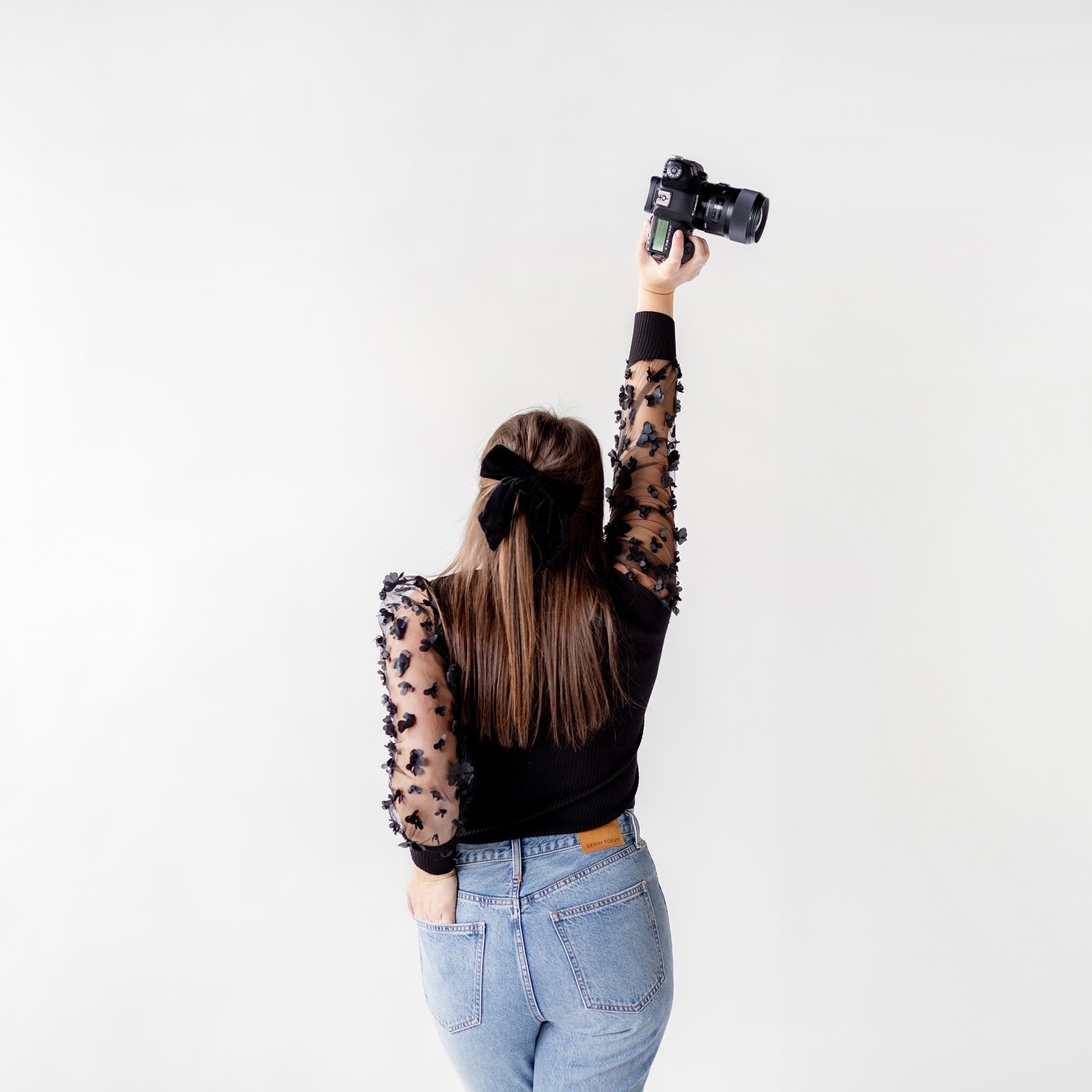 Little bit of what&rsquo;s been going on so far in June! 

1. I&rsquo;ve been shooting ALMOST every day, but things really start to slow down after this weekend so I&rsquo;m about to go straight down an editing hole. 

2. I cannot spend every waking 