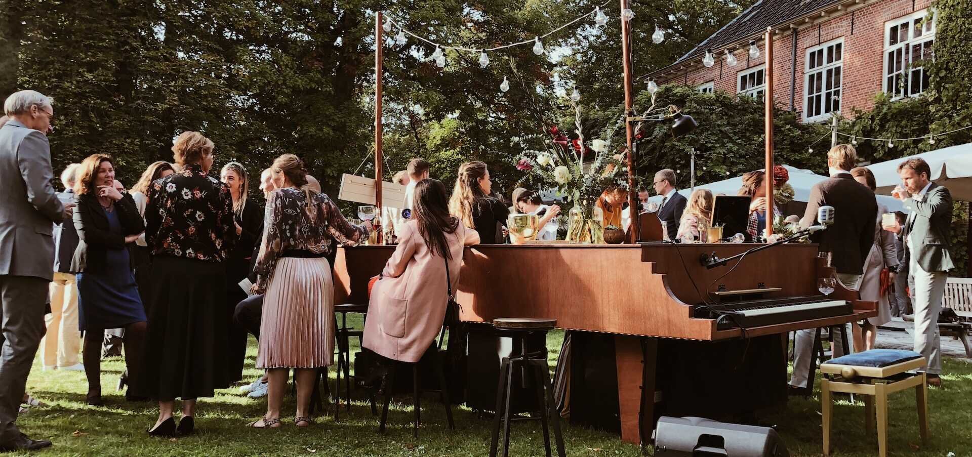 Live muziek voor op je bruiloft - mobiele bar - uniek concept