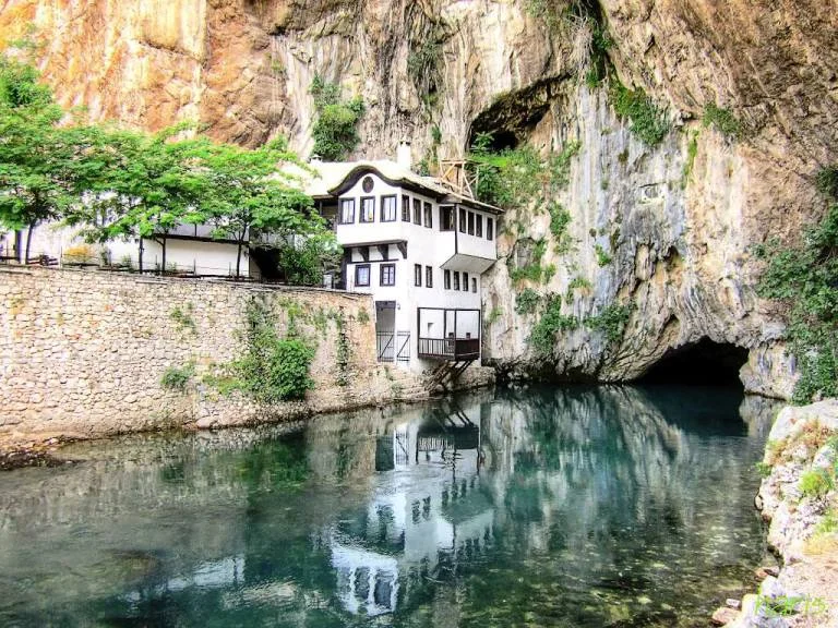 7 of the Hottest Travel Destinations for 2016