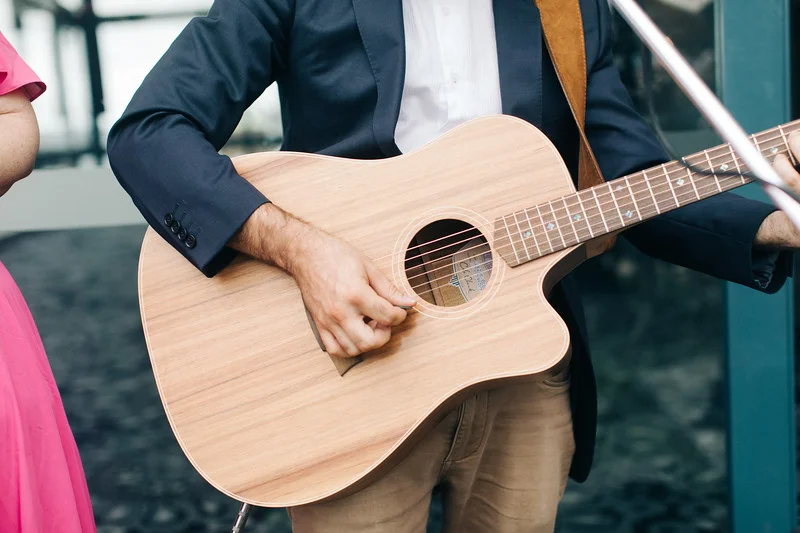 solo-acoustic-ceremony-music-sydney.JPG