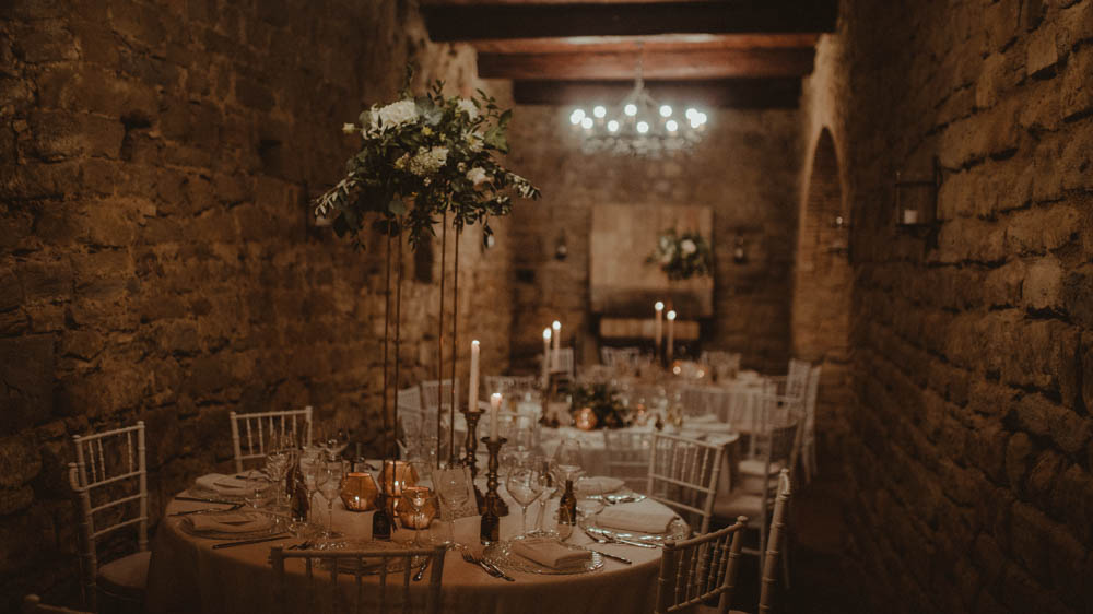 Soft elegant destination wedding in Assisi 