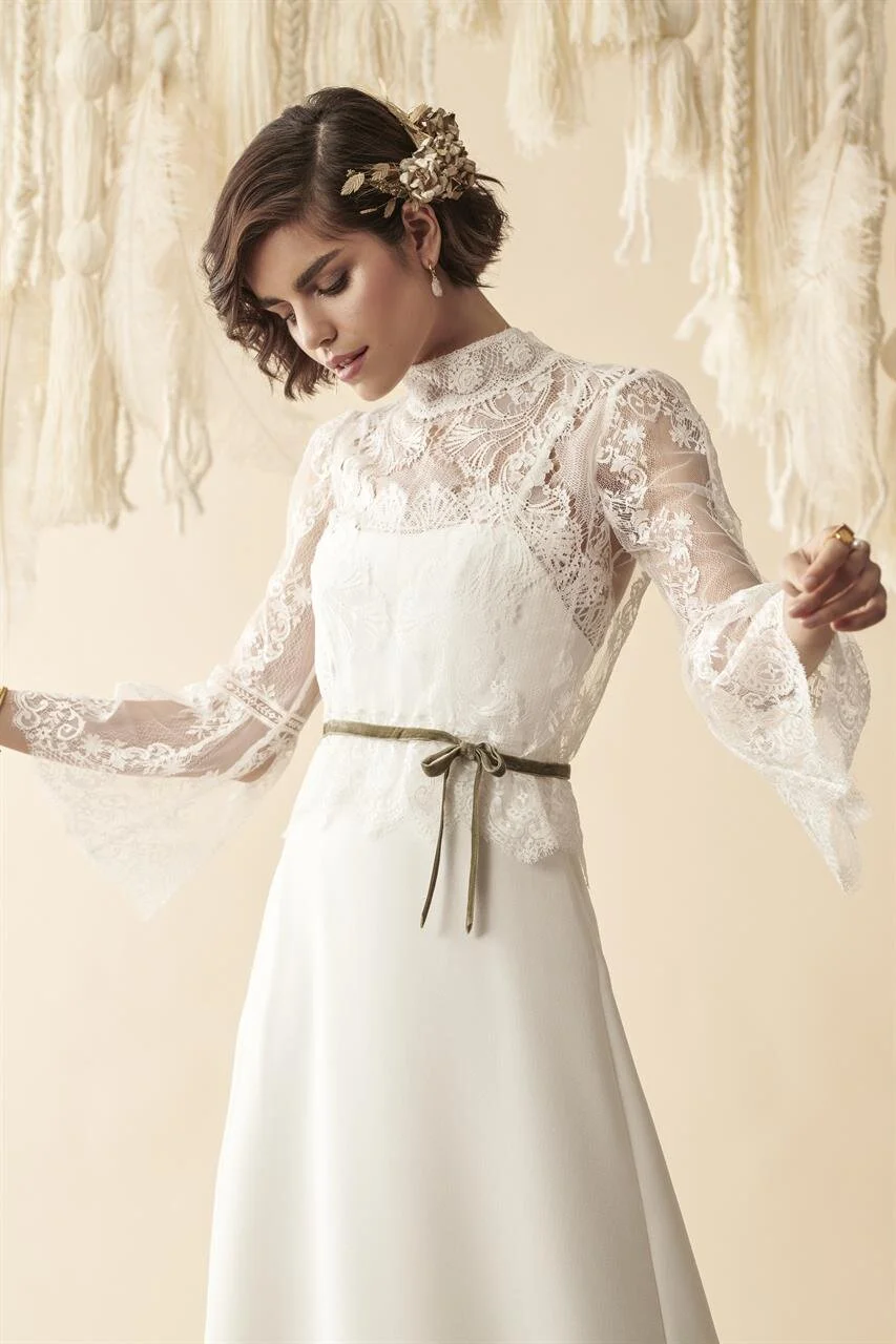 Elopement wedding dress