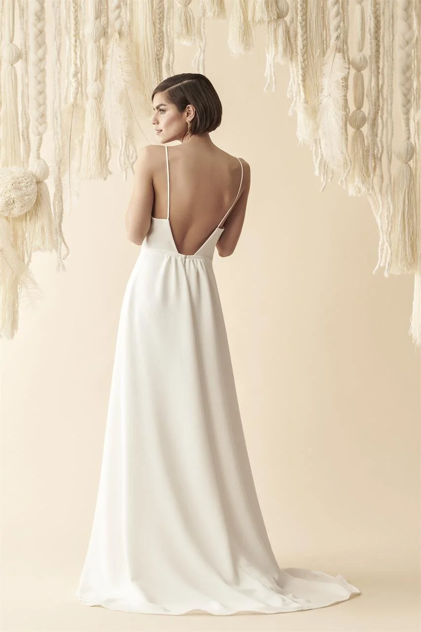 Elopement wedding dress