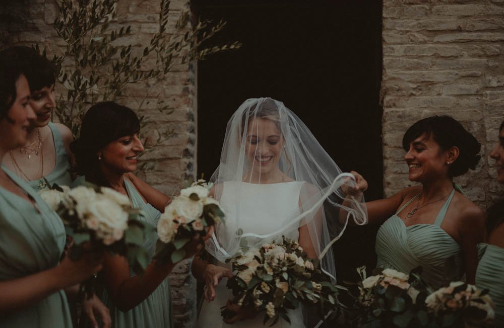 Destination wedding at Castello di Rosciano Giulia Barabani wedding planner in Umbria 