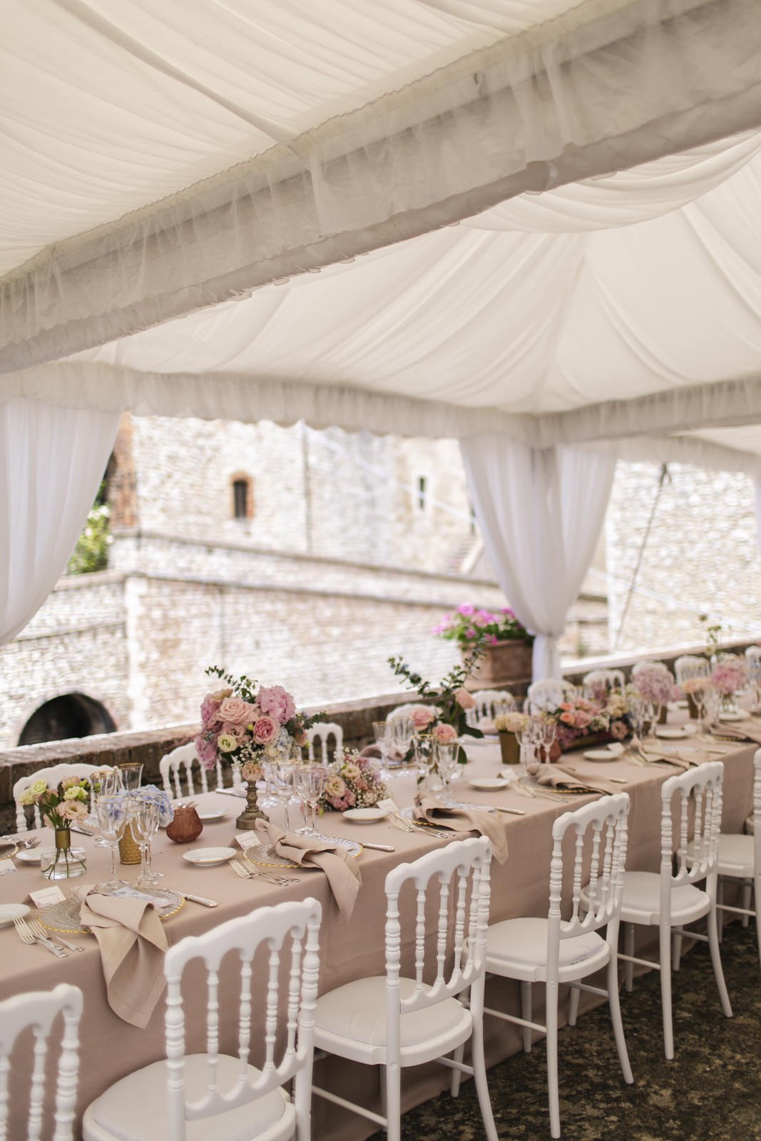 Allestimento Floreale e Arredi matrimonio Giulia Barabani wedding planner in Umbria 