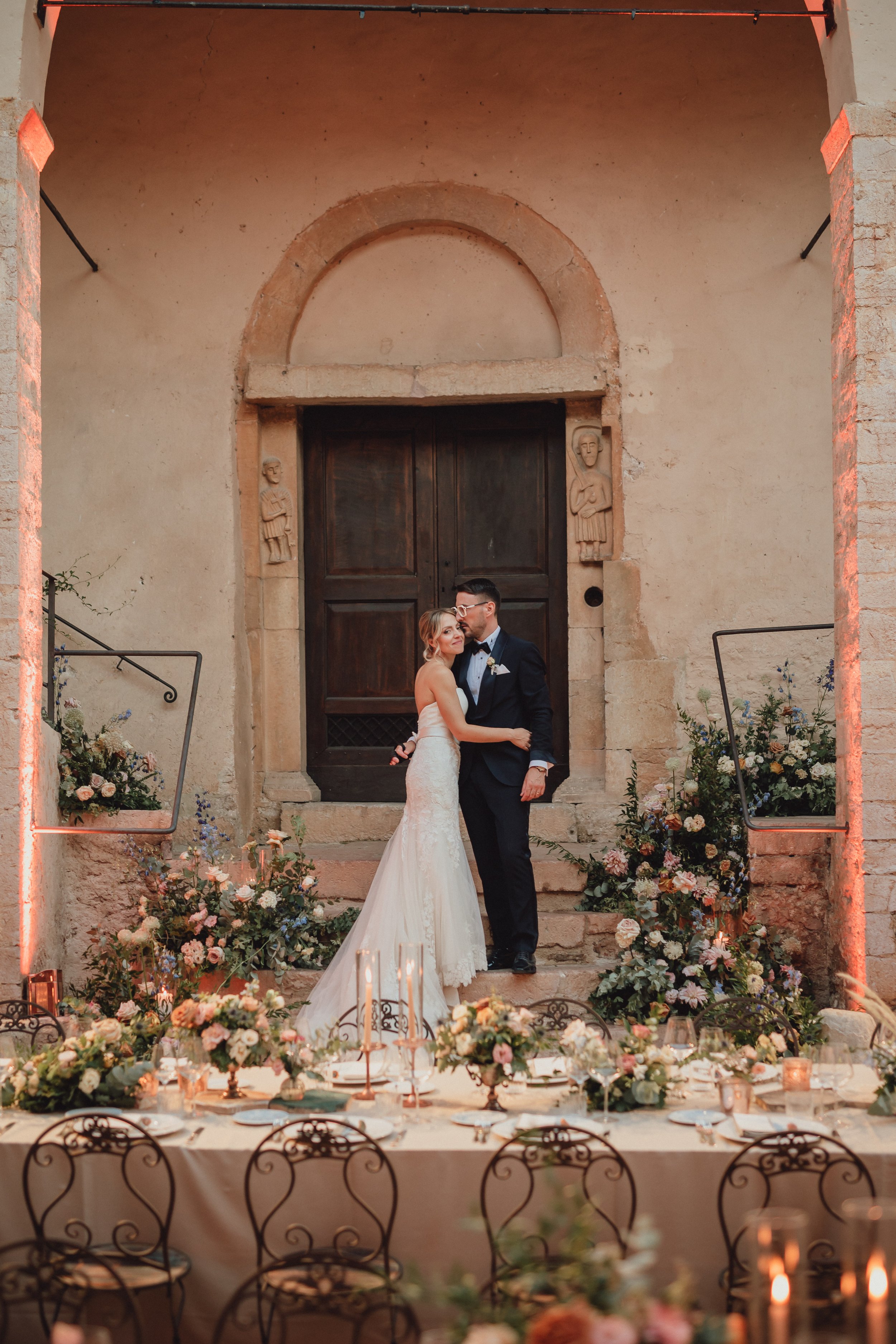 Destination wedding in Umbria abbazia di San Pietro in Valle Giulia Barabani wedding planner 