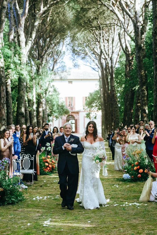 Cerimonia cattedrale dell’amore Castello di Solfagnano - Vittoria Vicky Piria e Andrea Busnelli matrimonio Umbria Giulia Barabani Luxury wedding planner 