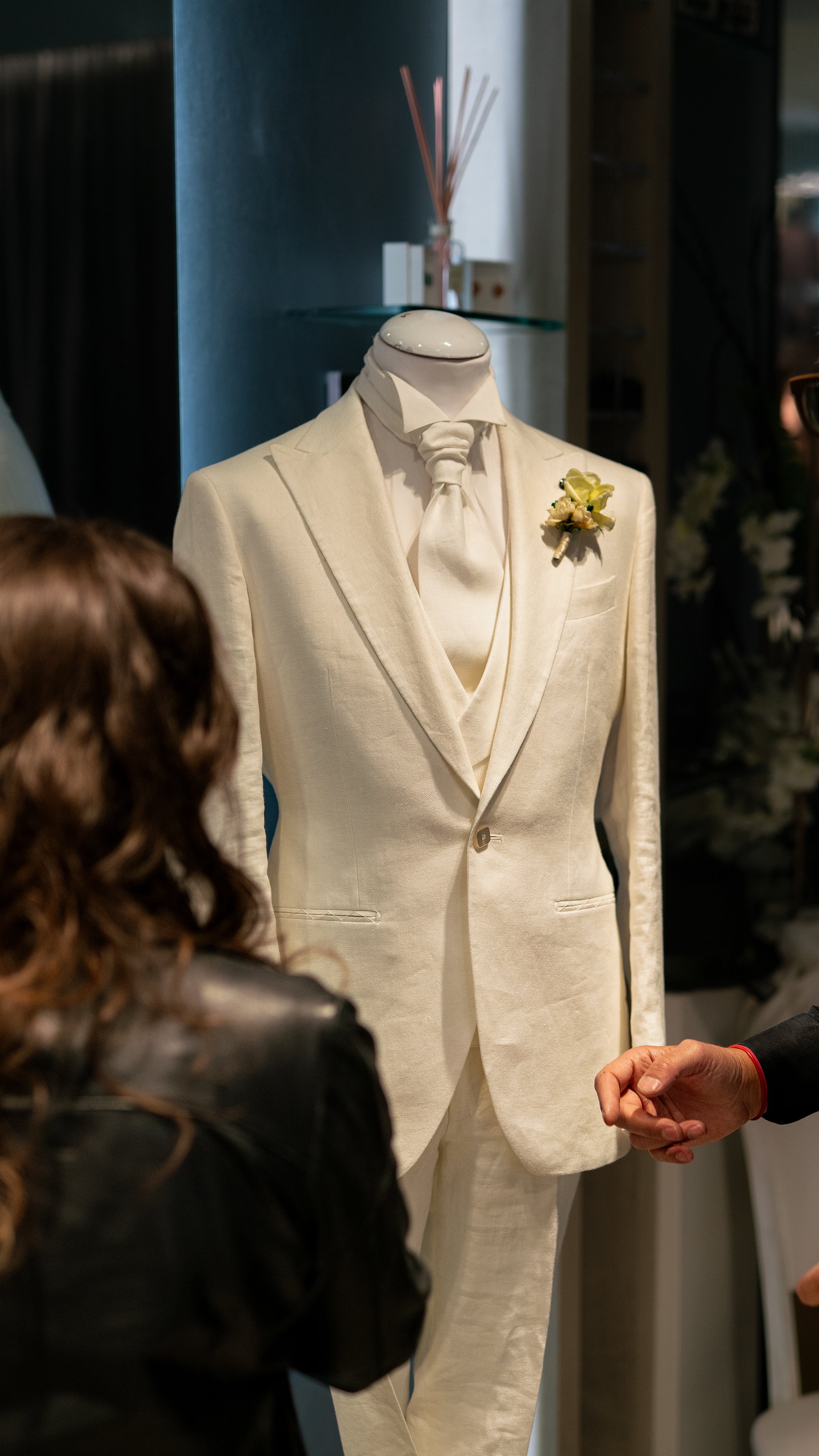 Le spose di Mori atelier Toscana Giulia Barabani destination wedding planner in Italy  (Copy)