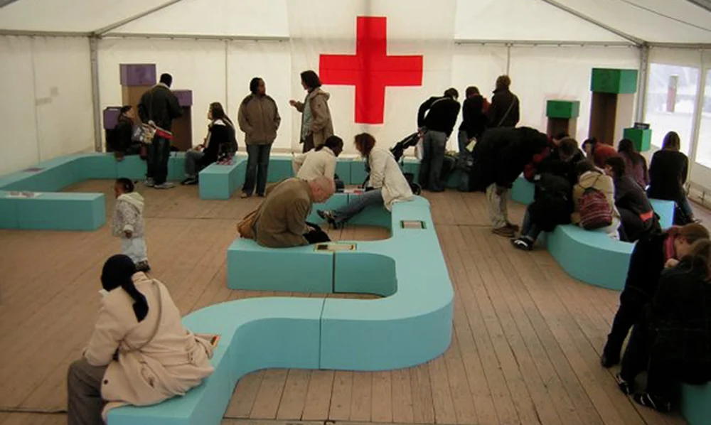 RED CROSS 'asylum'