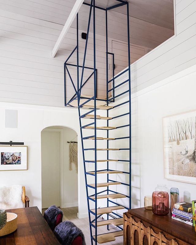 Loft ladder for a lofty day.
.
.
.
.
#catskills #upstateny #upstatehouse #mountainhouse #cabinporn #homedesign #americandesign #architecture #design #homedecor #homegoods #interior #interiordecorating #interiordesign #interiordesigner #interiorinspir