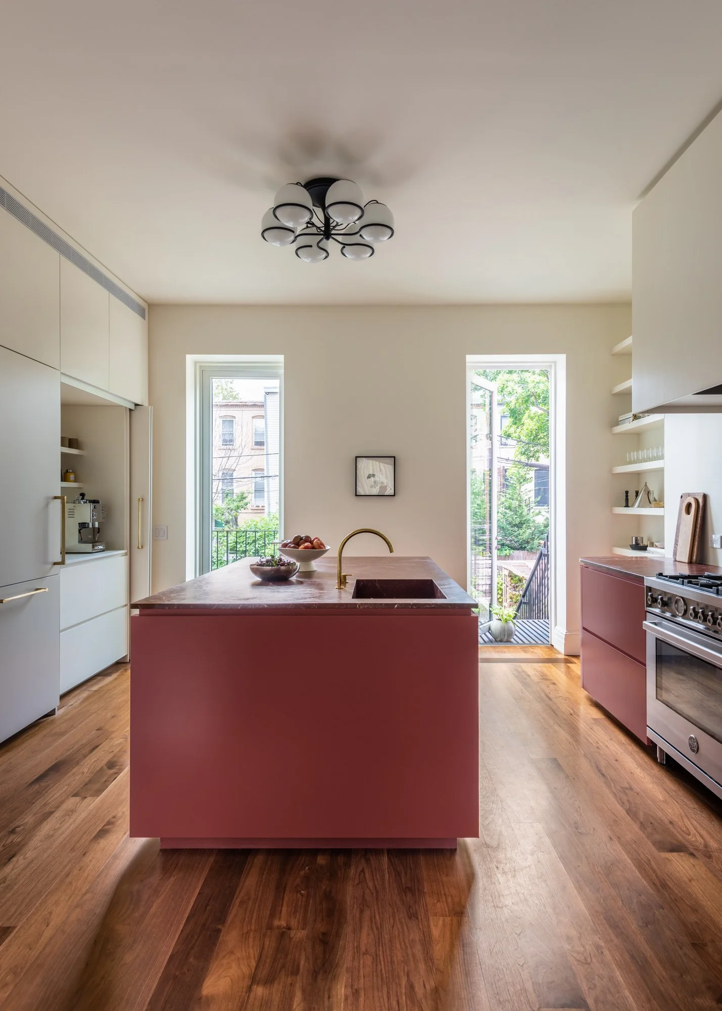 2021.07.20 Arnold Studio - 363 Hancock - 0089.jpg