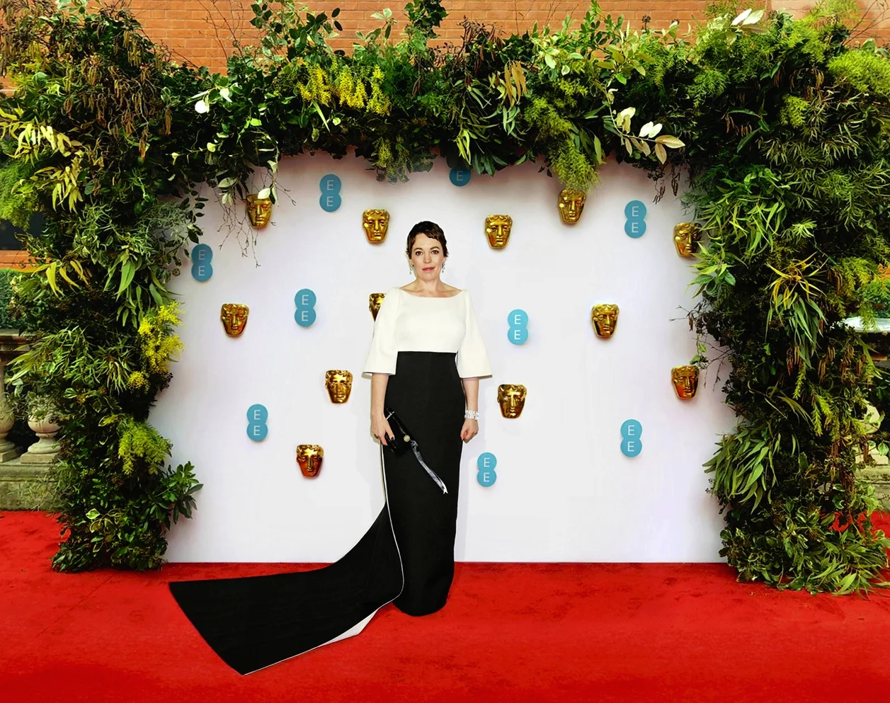 OLIVIA COLMAN, ARRIVING AT THE 2019 EE BRITISH ACADEMY FILM AWARDS
