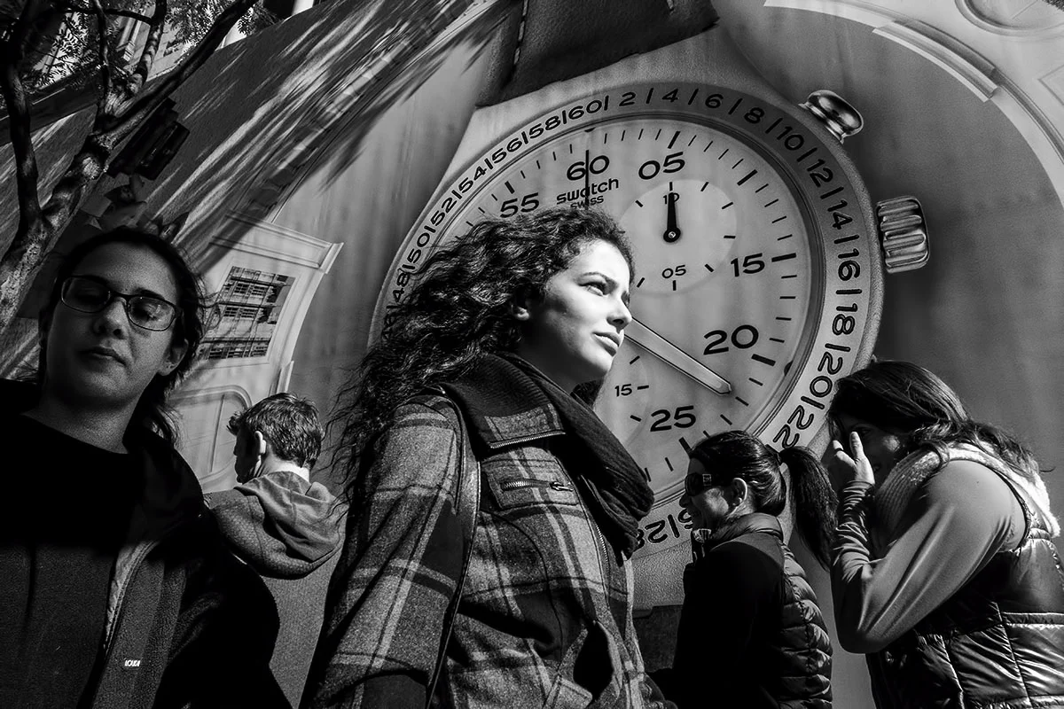 WatchFivePeopleBW0067.jpg