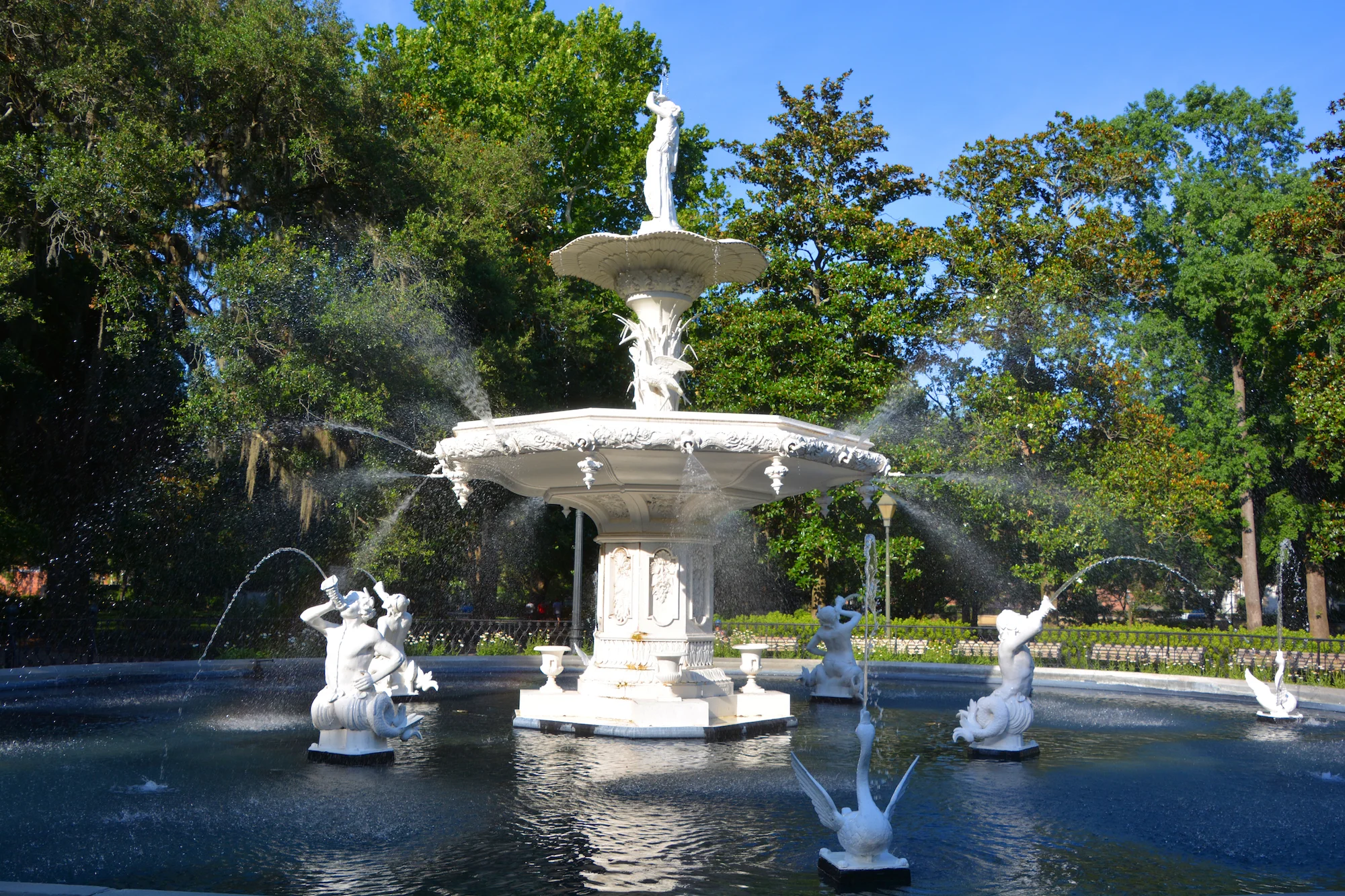 workmens circle 2.jpg