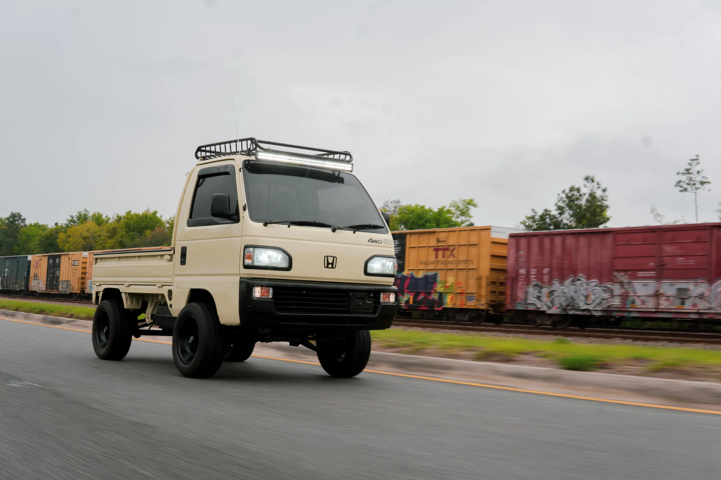Suzuki Mini Truck Lifted
