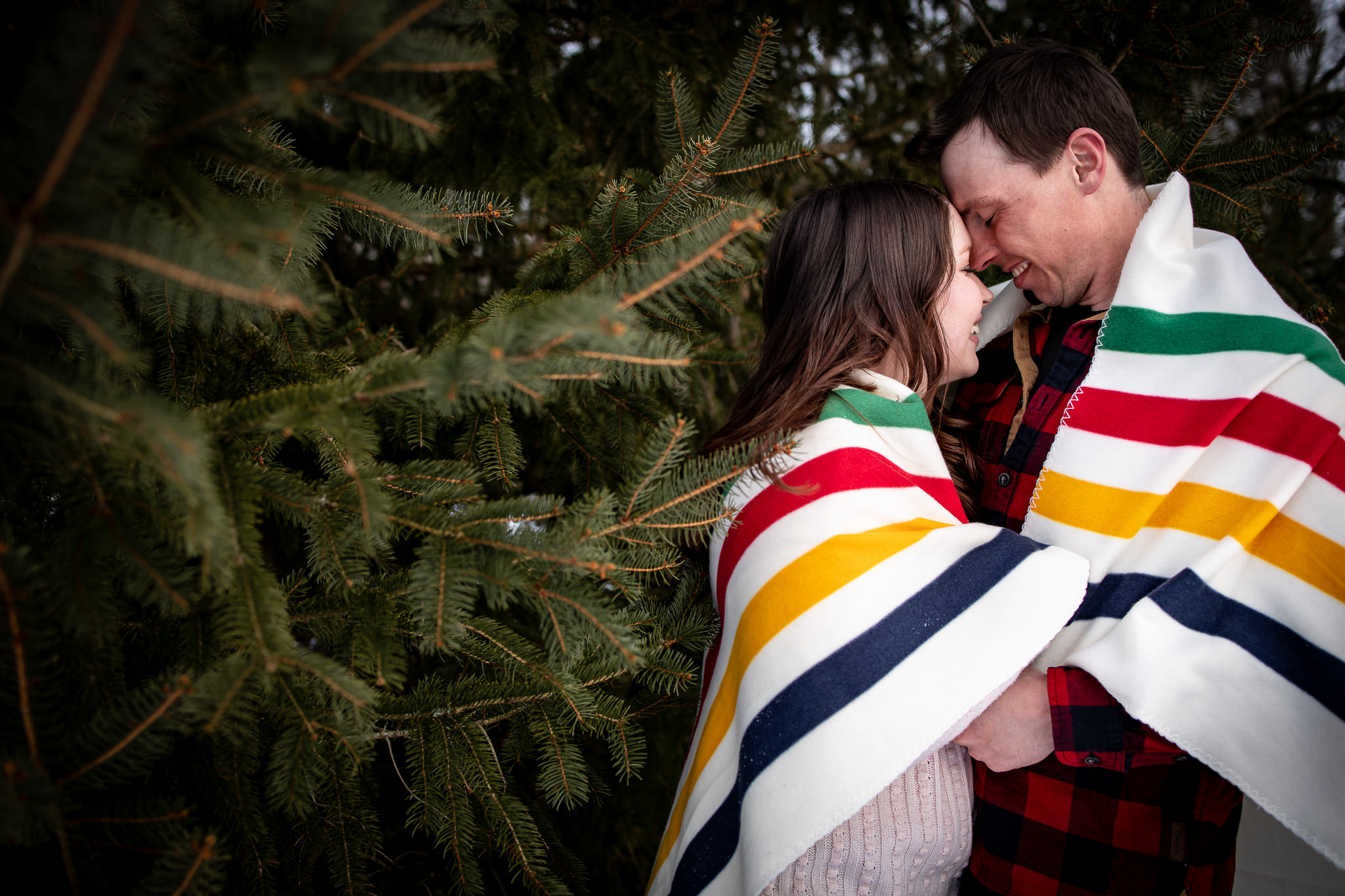 ice-skating-hockey-engagement-photos-27.jpg