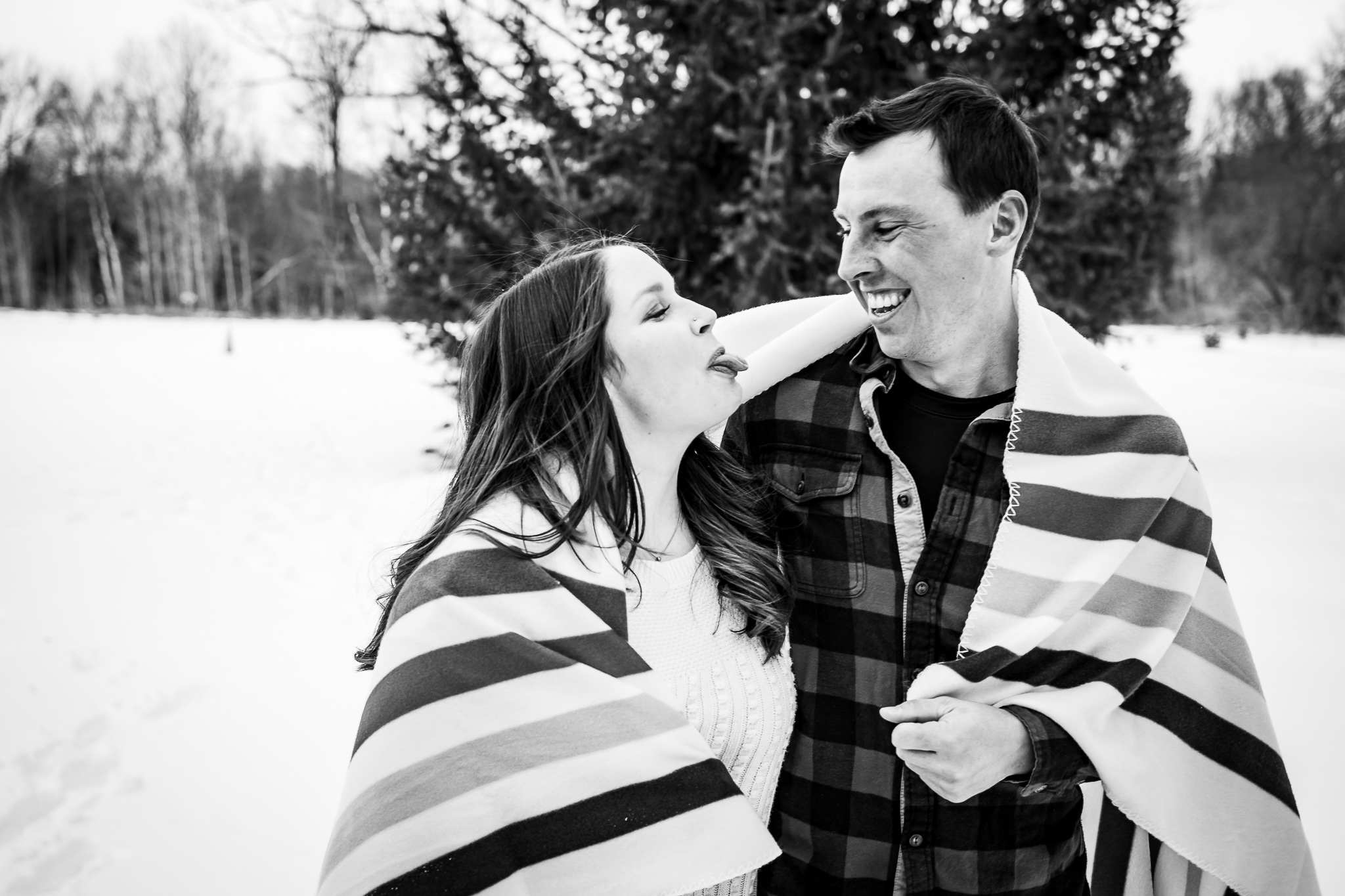 ice-skating-hockey-engagement-photos-28.jpg