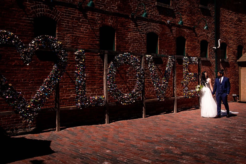 distillery-district-archeo-wedding-24.jpg