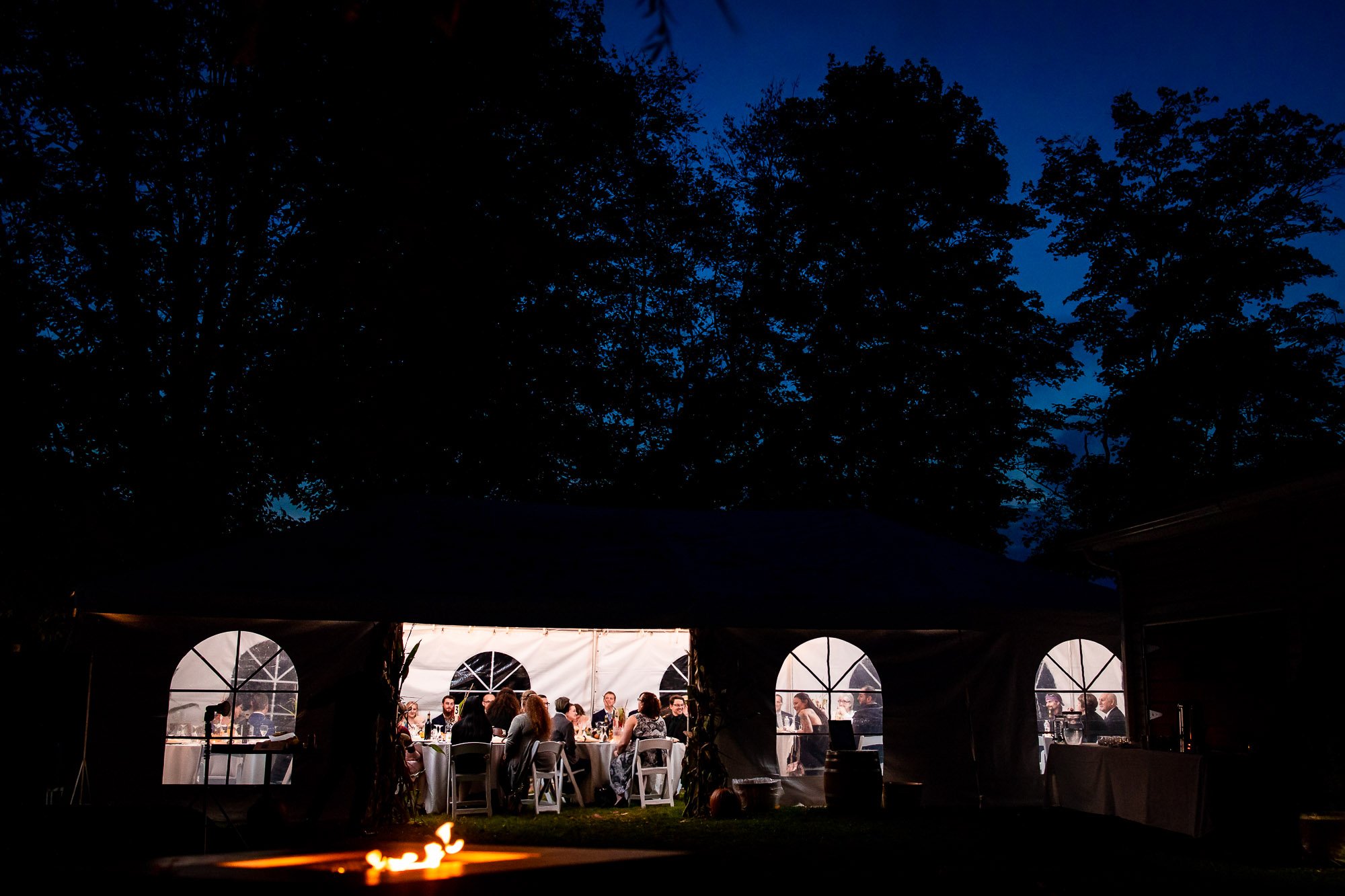 backyard-weddings-ideas-5.jpg