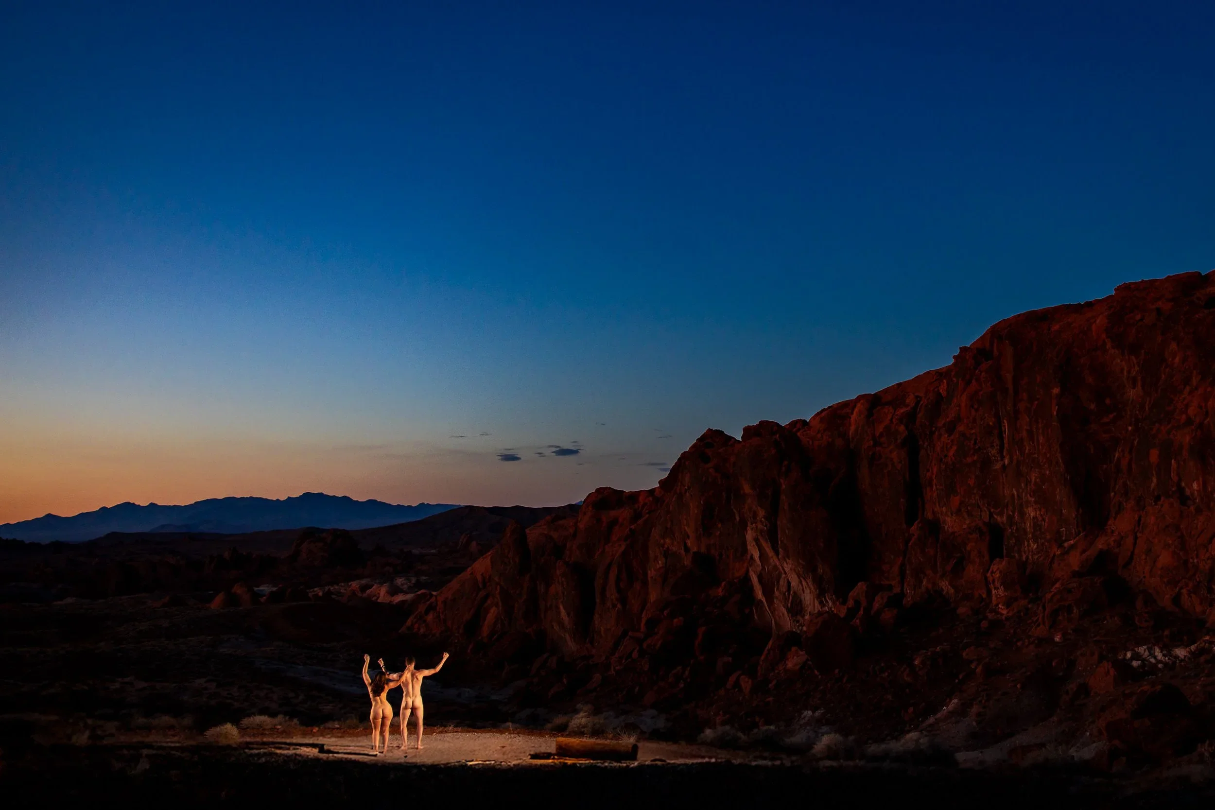 donna-dan-valley-of-fire-day-after-wedding-shoot-25.jpg.webp