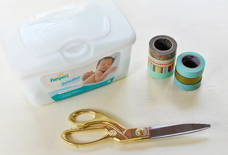 Pampers baby on sale wipes dispenser