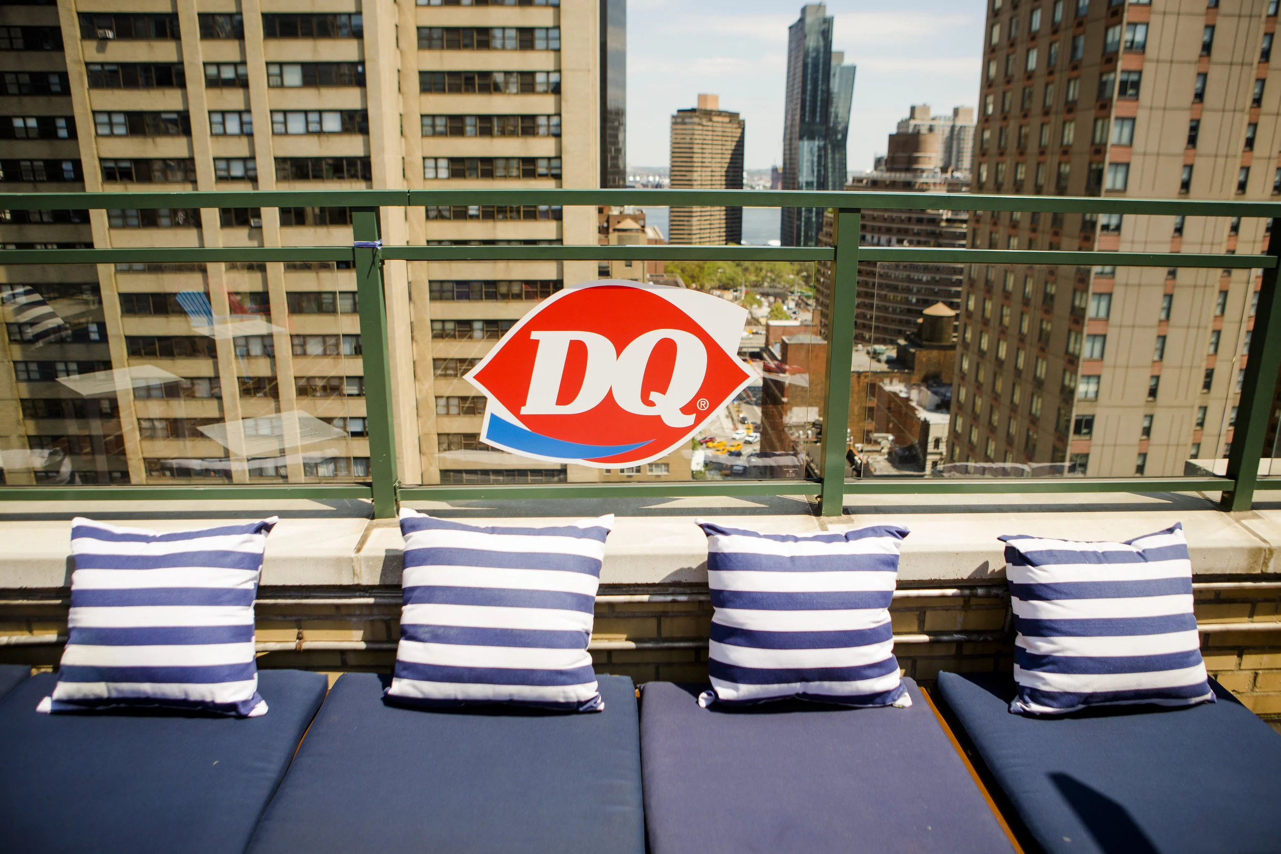DQ-00004.jpg