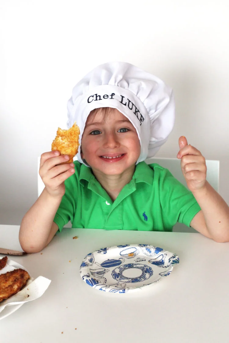 Chef Luke makes Boobie Frieda's "Flatzy" chicken