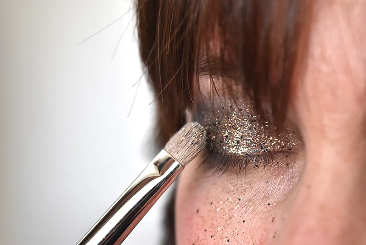 The Perfect Party Look: Glitter Eyes