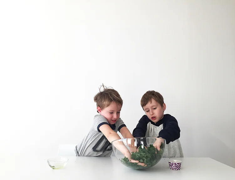 Chef Luke makes Apple + Kale Chips