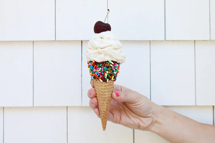 DIY with LMP: Chocolate Dipped Ice Cream Cones