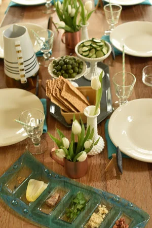 Building a Tablescape: The Basics