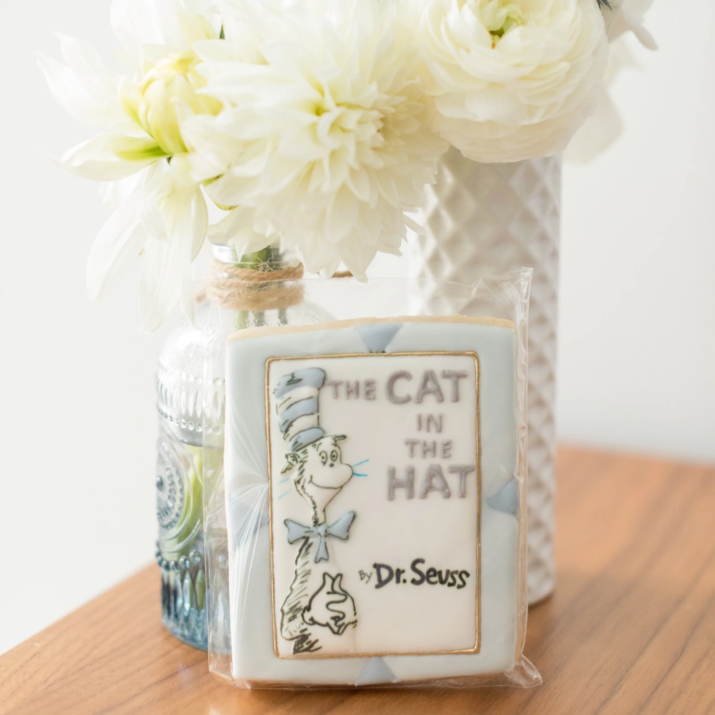 Showering a Mama to Be with Minted 