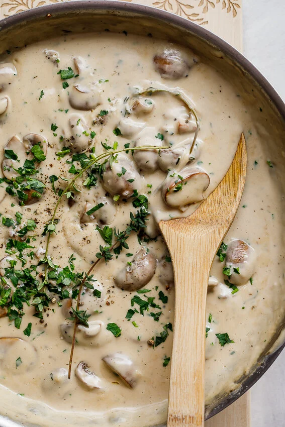 easy-creamy-mushroom-sauce-1.jpg