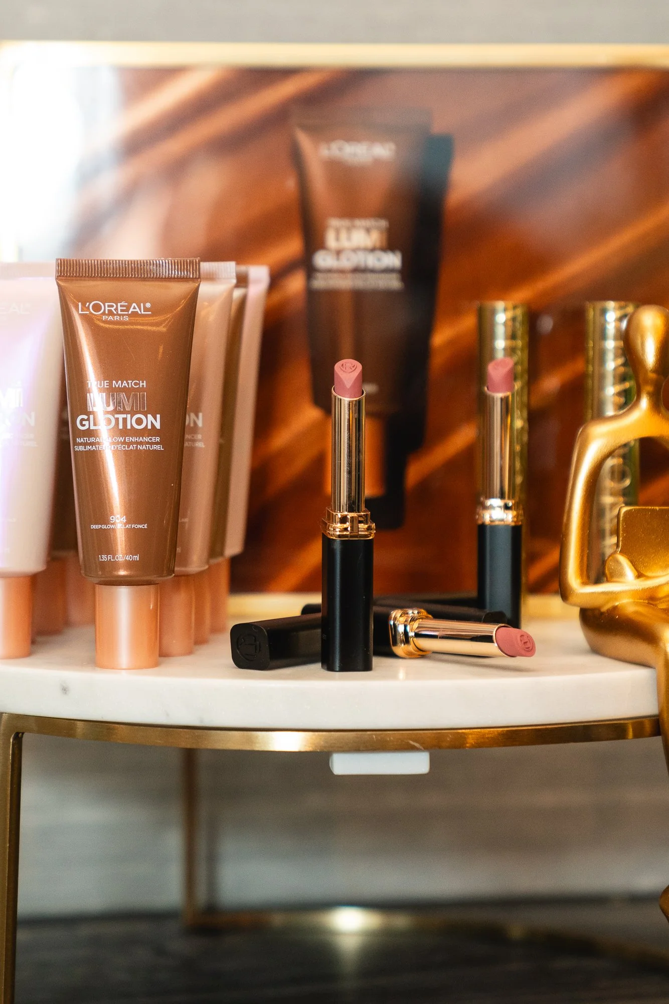 The Gold Standard of Beauty