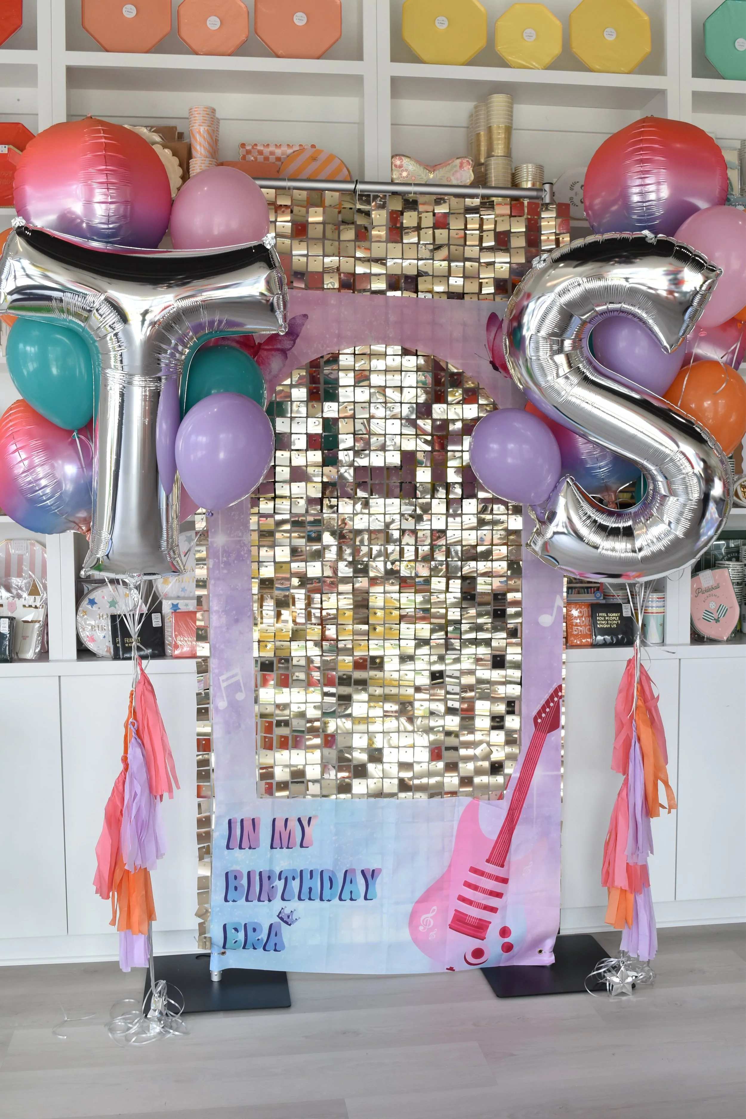 A Taylor themed 9th birthday party 