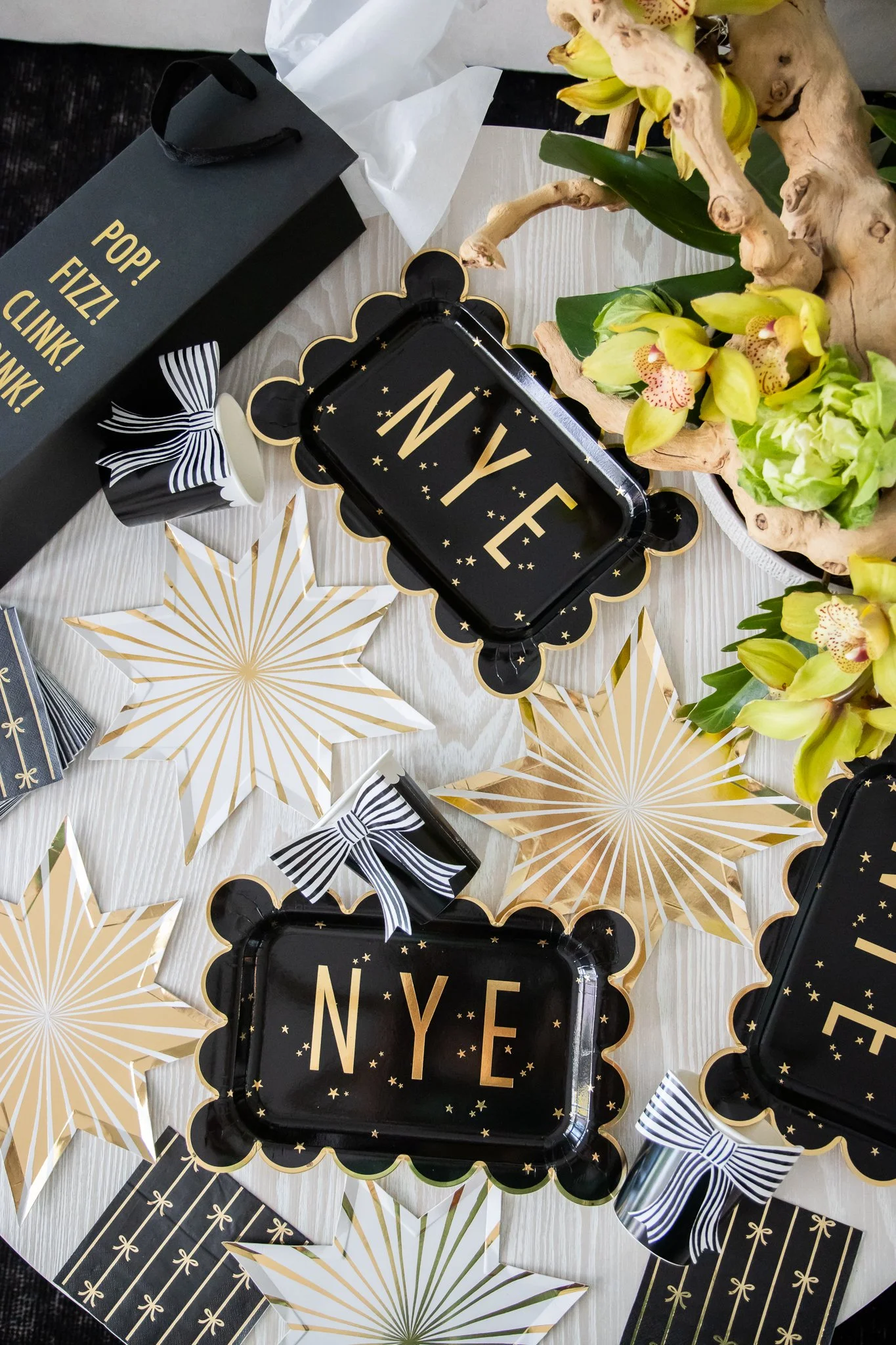 Ring in 2026 the Easy Way: Stress-Free New Year’s Eve Party Hosting 